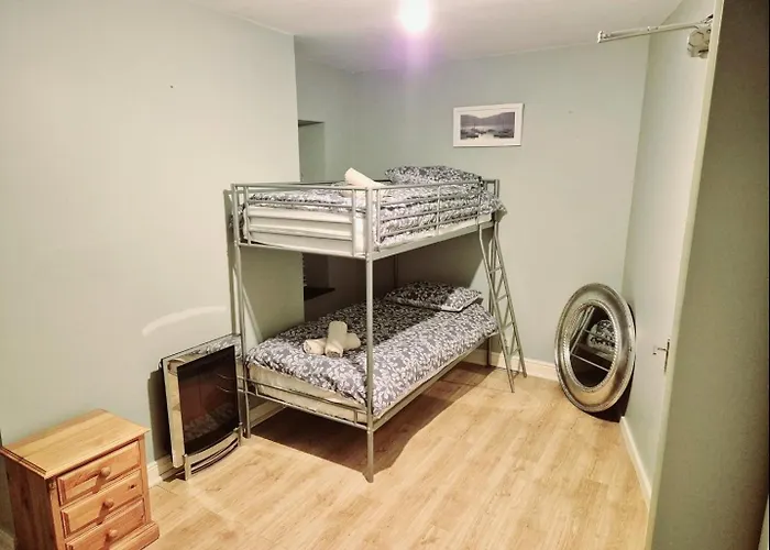 Laneway Hostel Lahinch